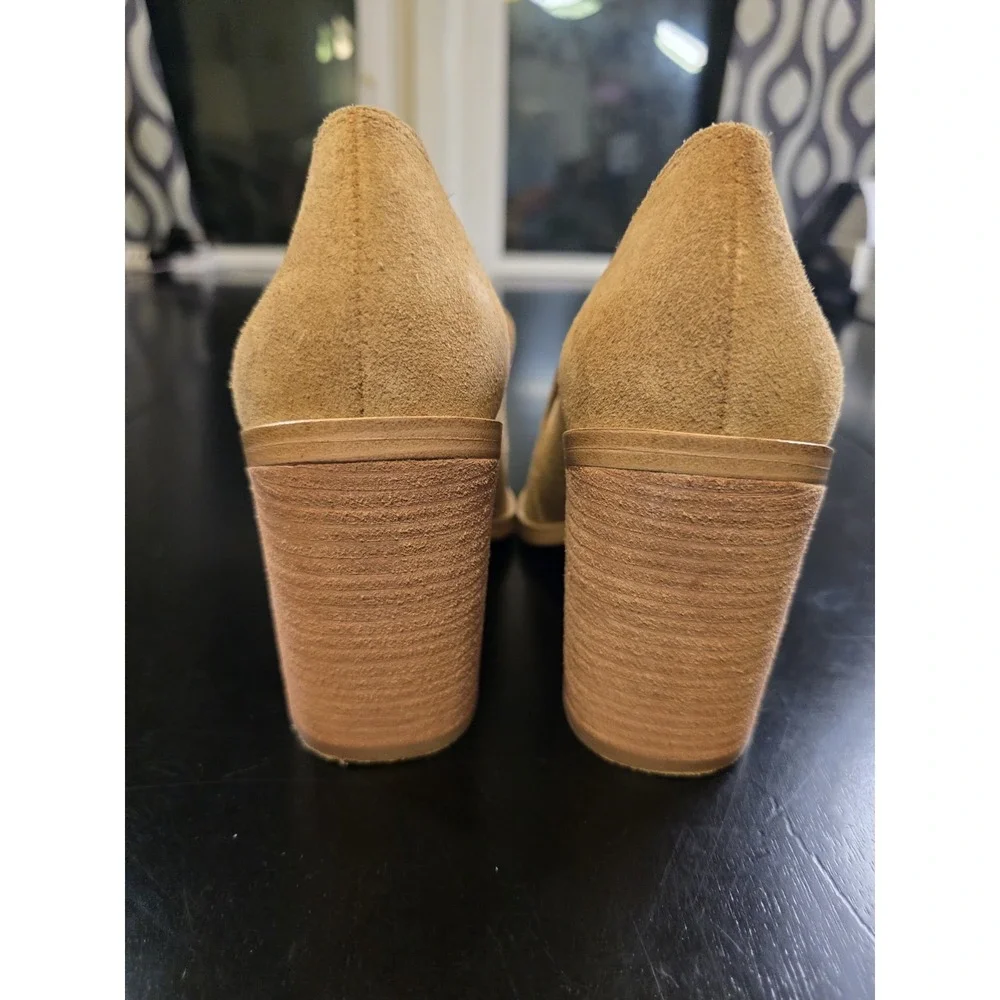 Vince Camuto Wevenly‎ Suede Block Heel Pumps Tan Camel Pointed Toe Womens 7M...